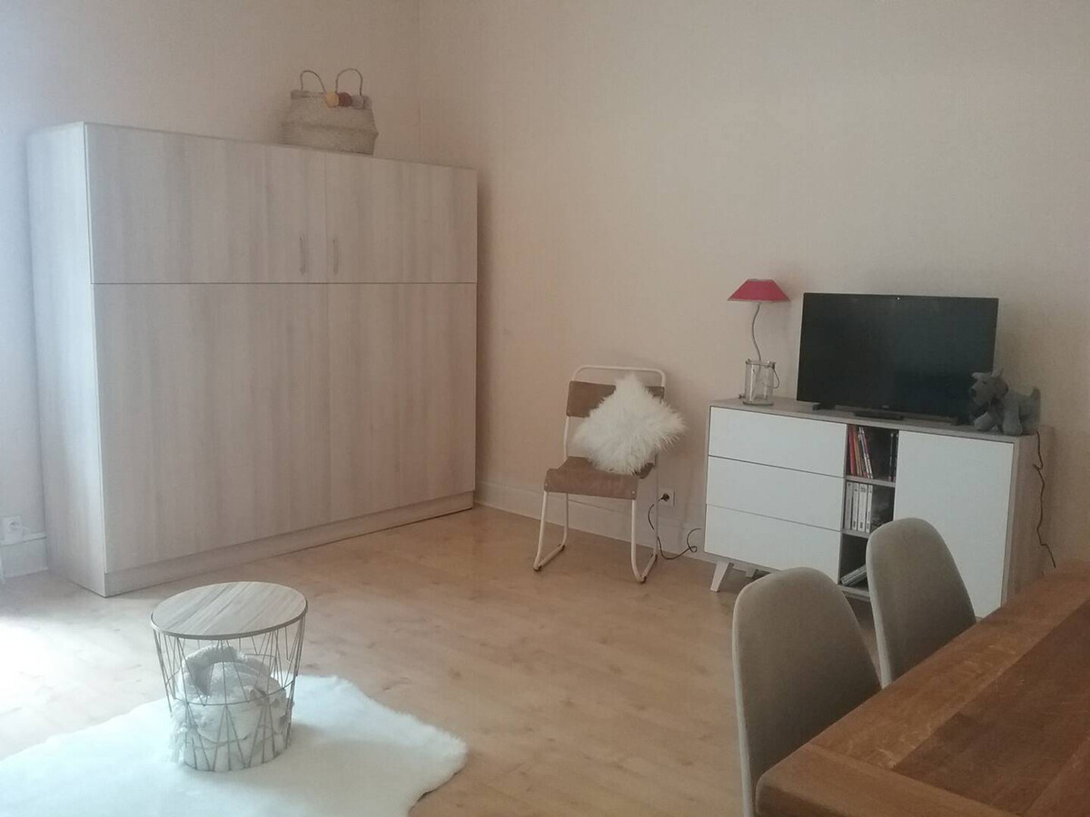 Studio 29m² centre Cauterets, balcon boulevard - Photo 2