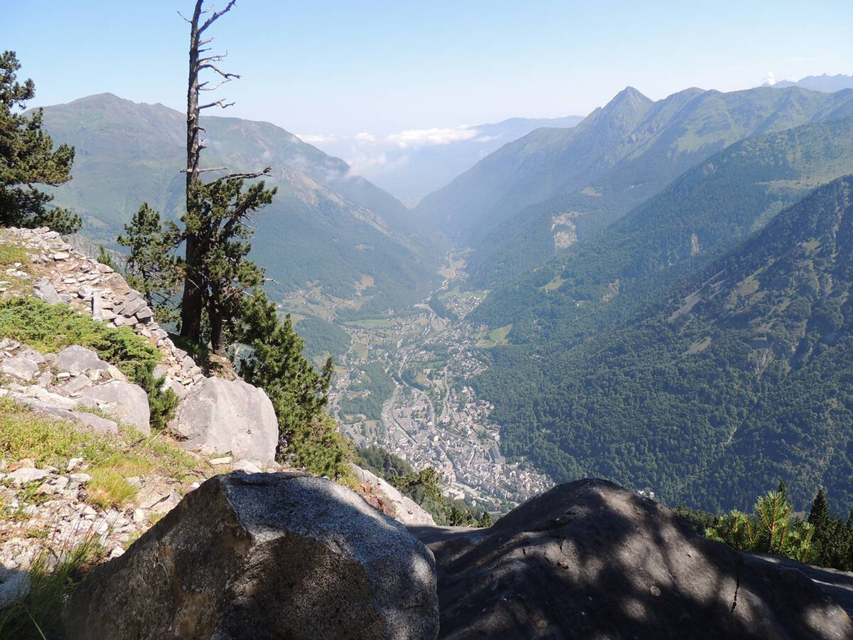 Studio 29m² centre Cauterets, balcon boulevard - Photo 13
