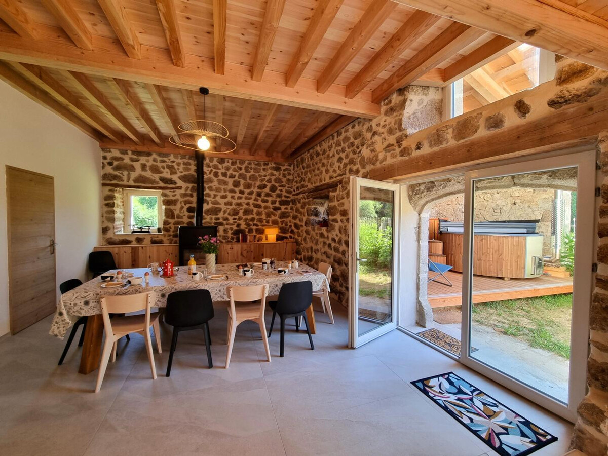 Gîte 12 pers. avec bain nordique à Usson-en-Forez - Photo 5