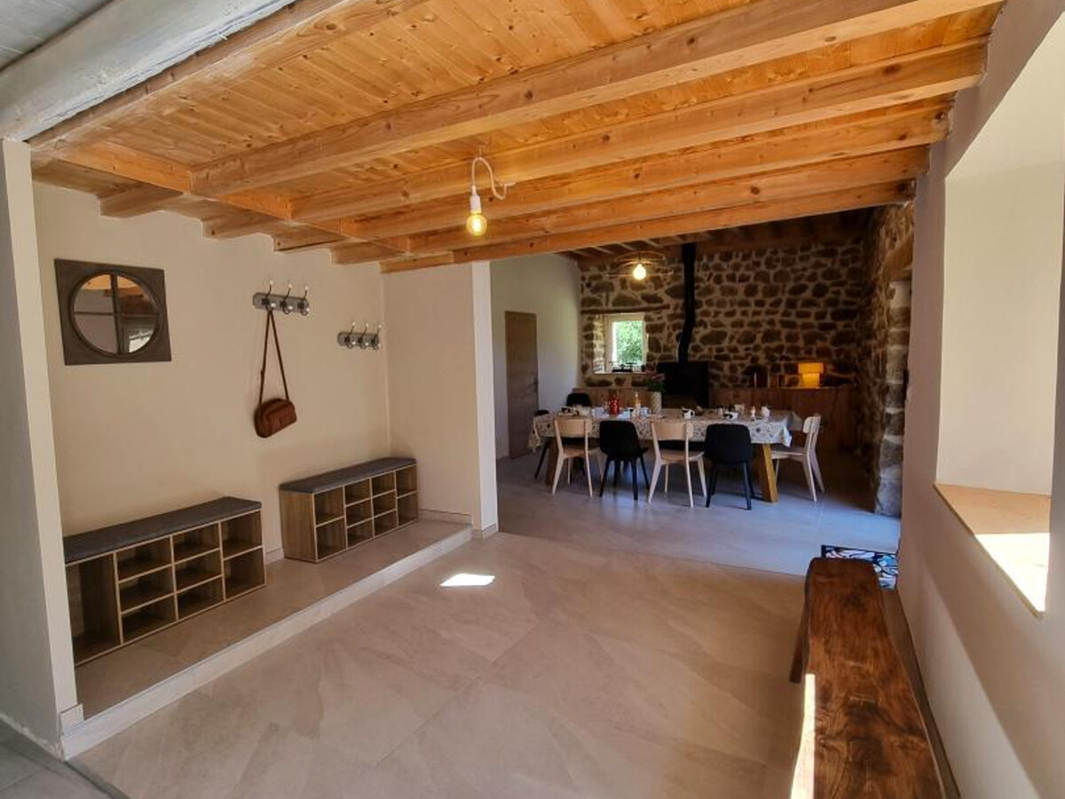 Gîte 12 pers. avec bain nordique à Usson-en-Forez - Photo 11