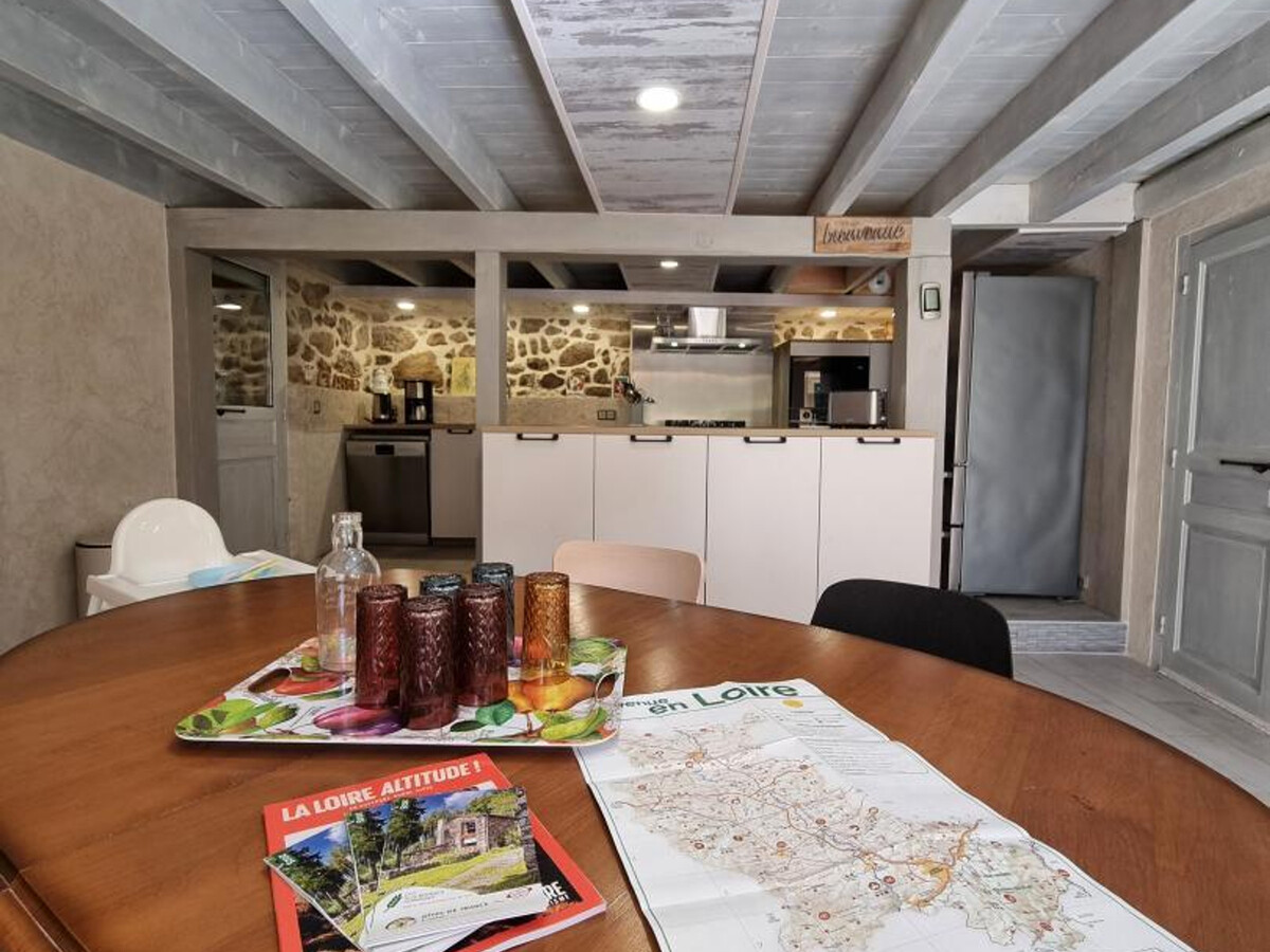 Gîte 12 pers. avec bain nordique à Usson-en-Forez - Photo 12