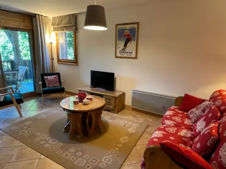 T4 Duplex Samoëns, 3 chambres, balcon, parking privé : photo 3