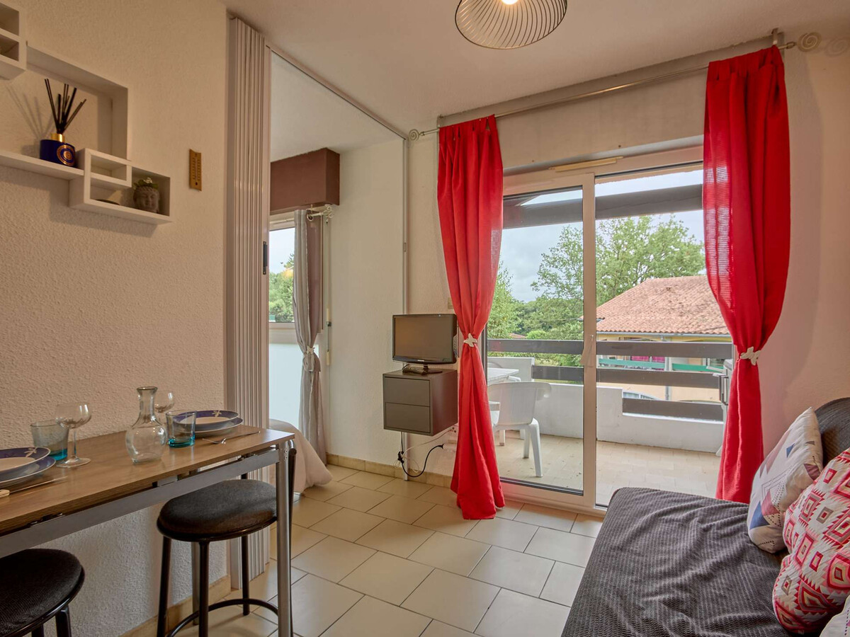 Studio cabine 22m² avec terrasse sud-est à Barbotan - Photo 2