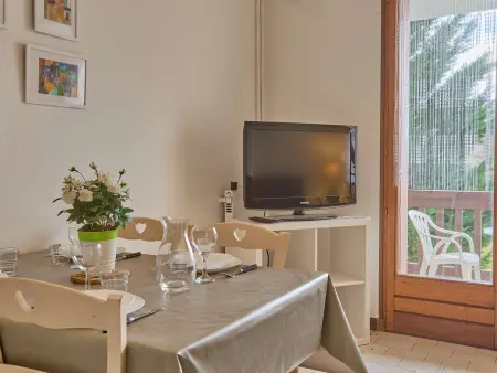 T2 40m² Barbotan, balcon sud, clim et WiFi : photo 12