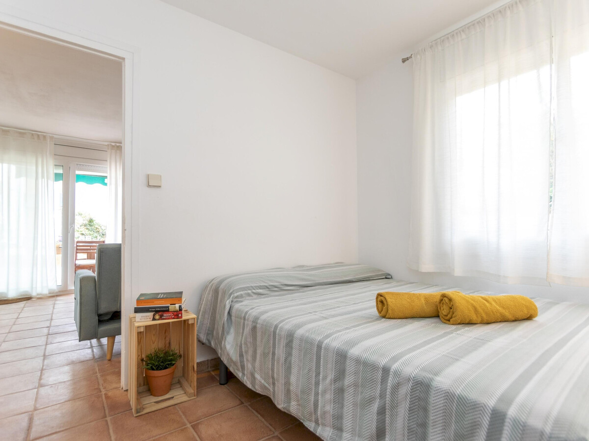 Studio Tamariu, terrasse solarium privée, 150m de la plage - Photo 13