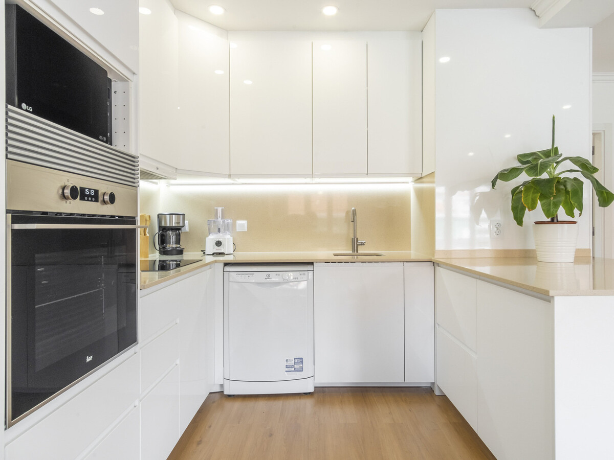 Appartement 4 chambres luxe Amoreiras avec 2 balcons - Photo 4