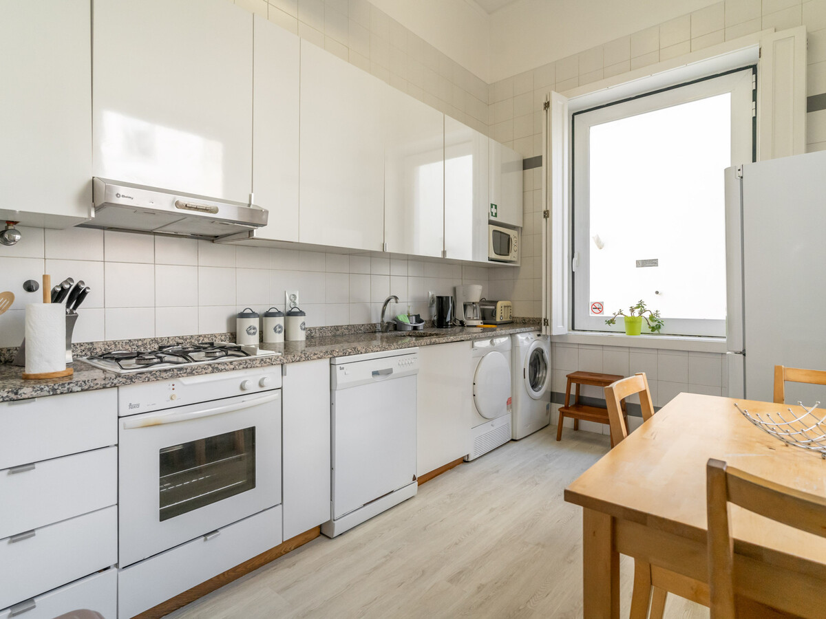 Appartement 3 chambres Chiado avec vues sur Santa Justa - Photo 4