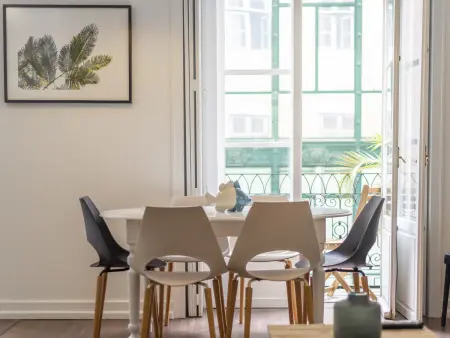 Appartement 3 chambres Chiado avec 5 balcons et vue Santa Justa : photo 11