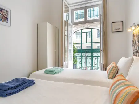 Appartement 3 chambres Chiado avec 5 balcons et vue Santa Justa : photo 15