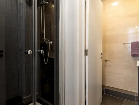 Appartement 3 chambres Chiado avec 5 balcons et vue Santa Justa : photo 23