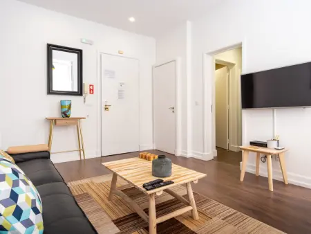 Appartement 3 chambres Chiado avec 5 balcons et vue Santa Justa : photo 30