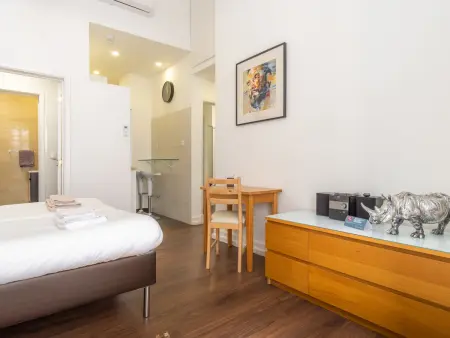 Appartement 3 chambres Chiado avec 5 balcons et vue Santa Justa : photo 31