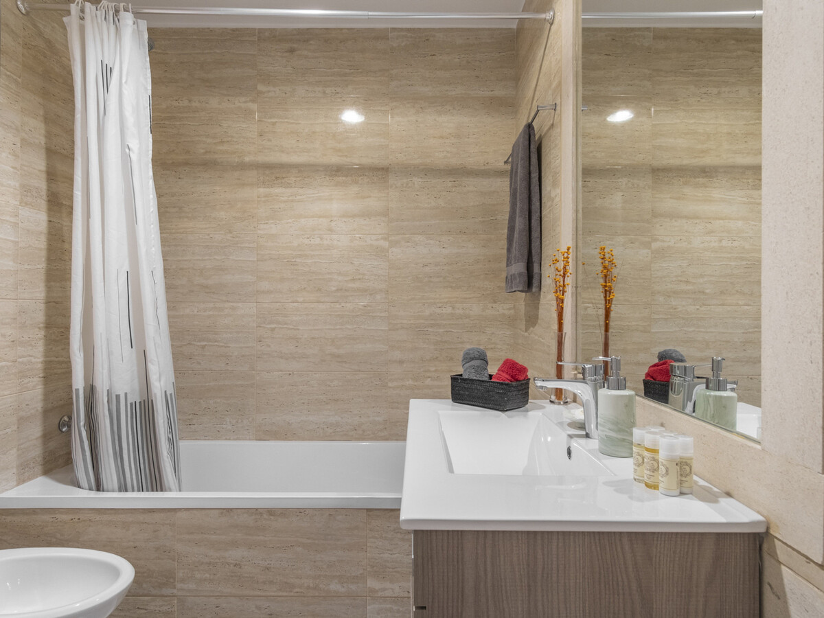 Appartement Chiado 3 chambres, 10 personnes, design Siza Vieira - Photo 10