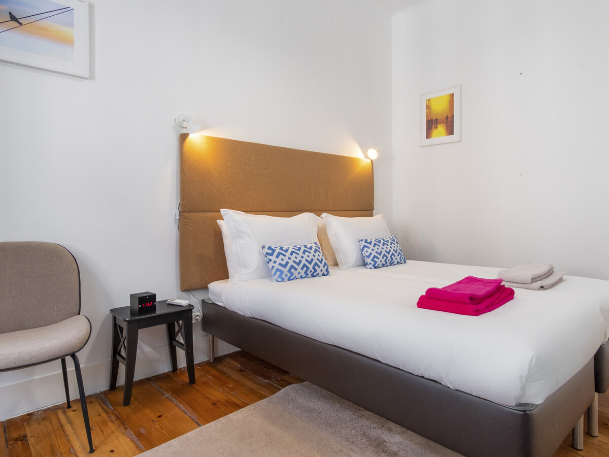 Apt 3 chambres Baixa avec 2 salons et cuisine îlot - Photo 12