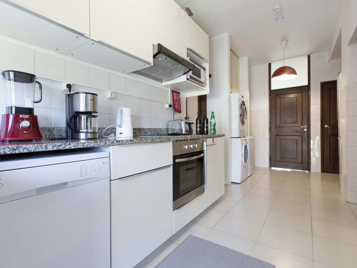 Appartement 5 chambres, 16 personnes à Porto centre-ville - Photo 4