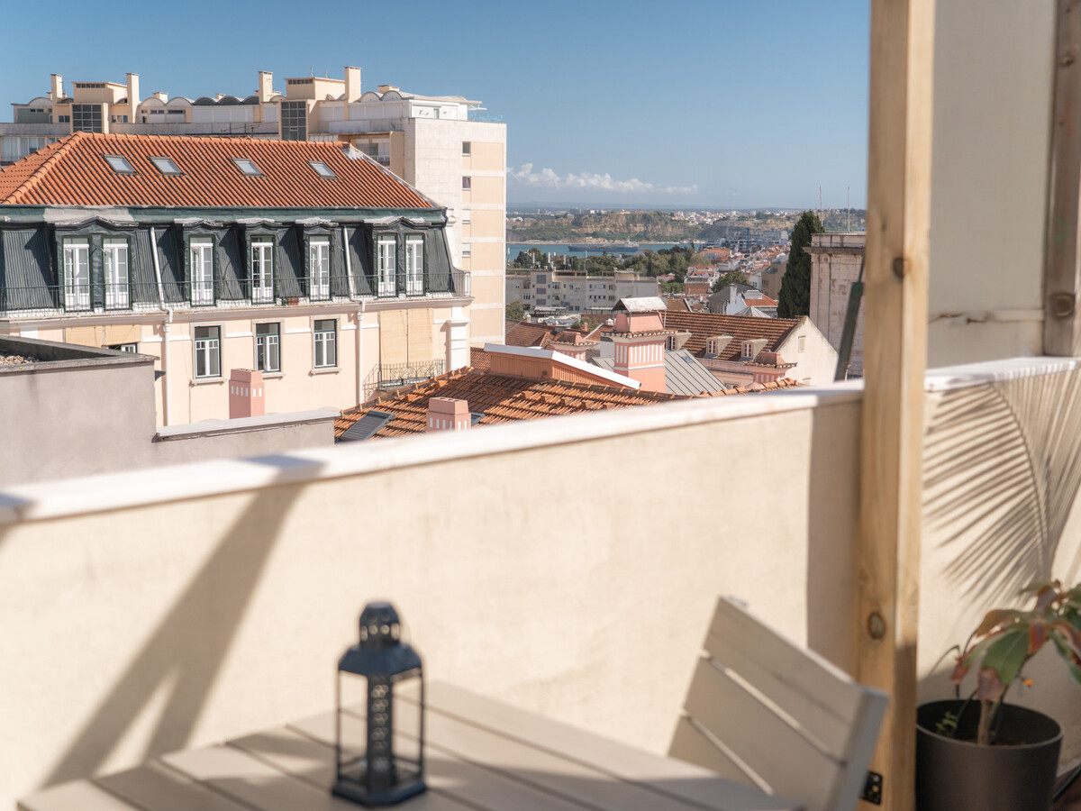 Penthouse privé à Lisbonne, terrasse vue pont et fleuve - Photo 4