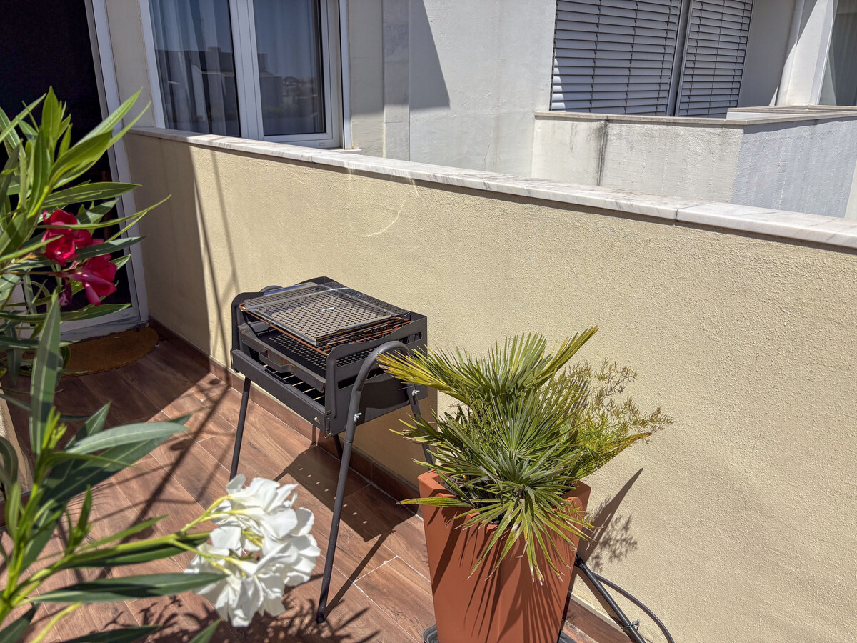 Penthouse privé à Lisbonne, terrasse vue pont et fleuve - Photo 16