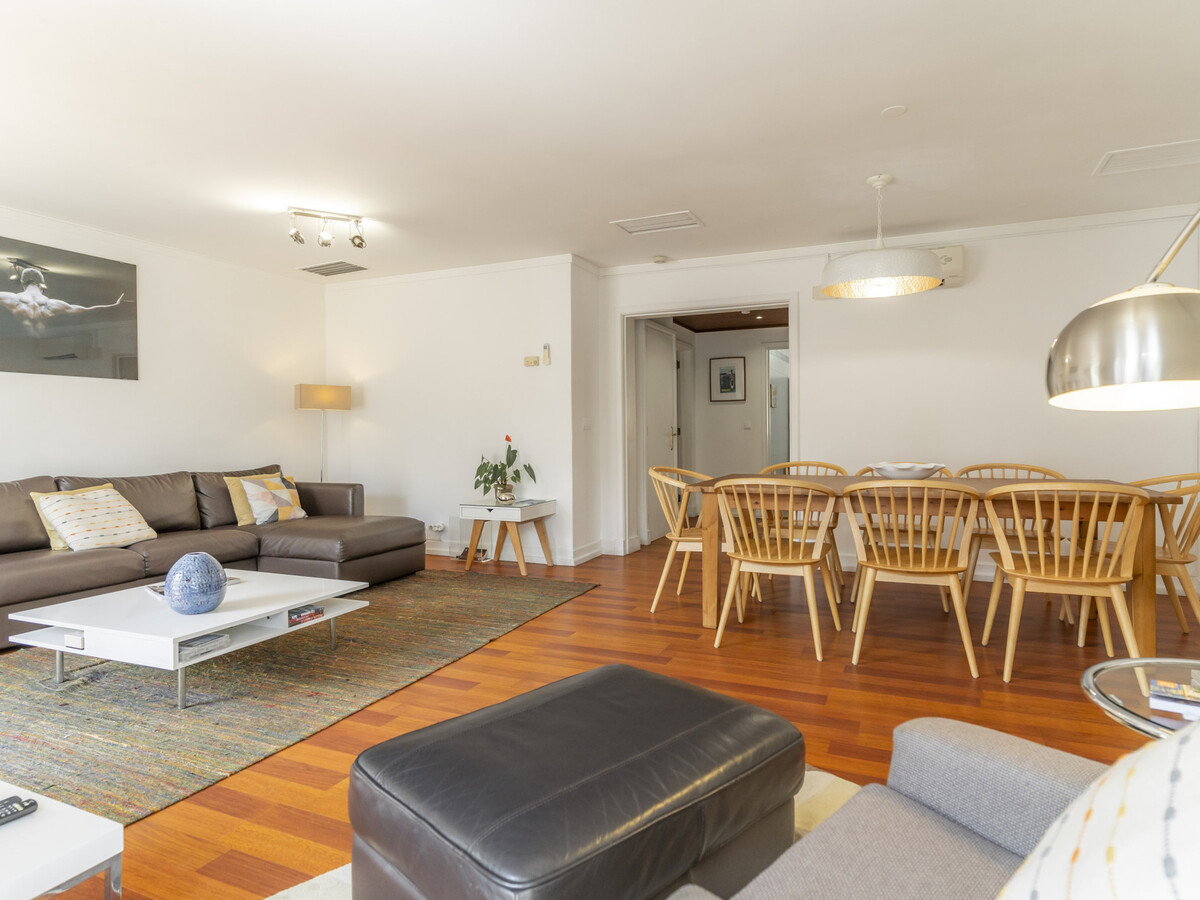 LV Premier Chiado CH2 : 3 chambres avec balcon vue toits - Photo 26