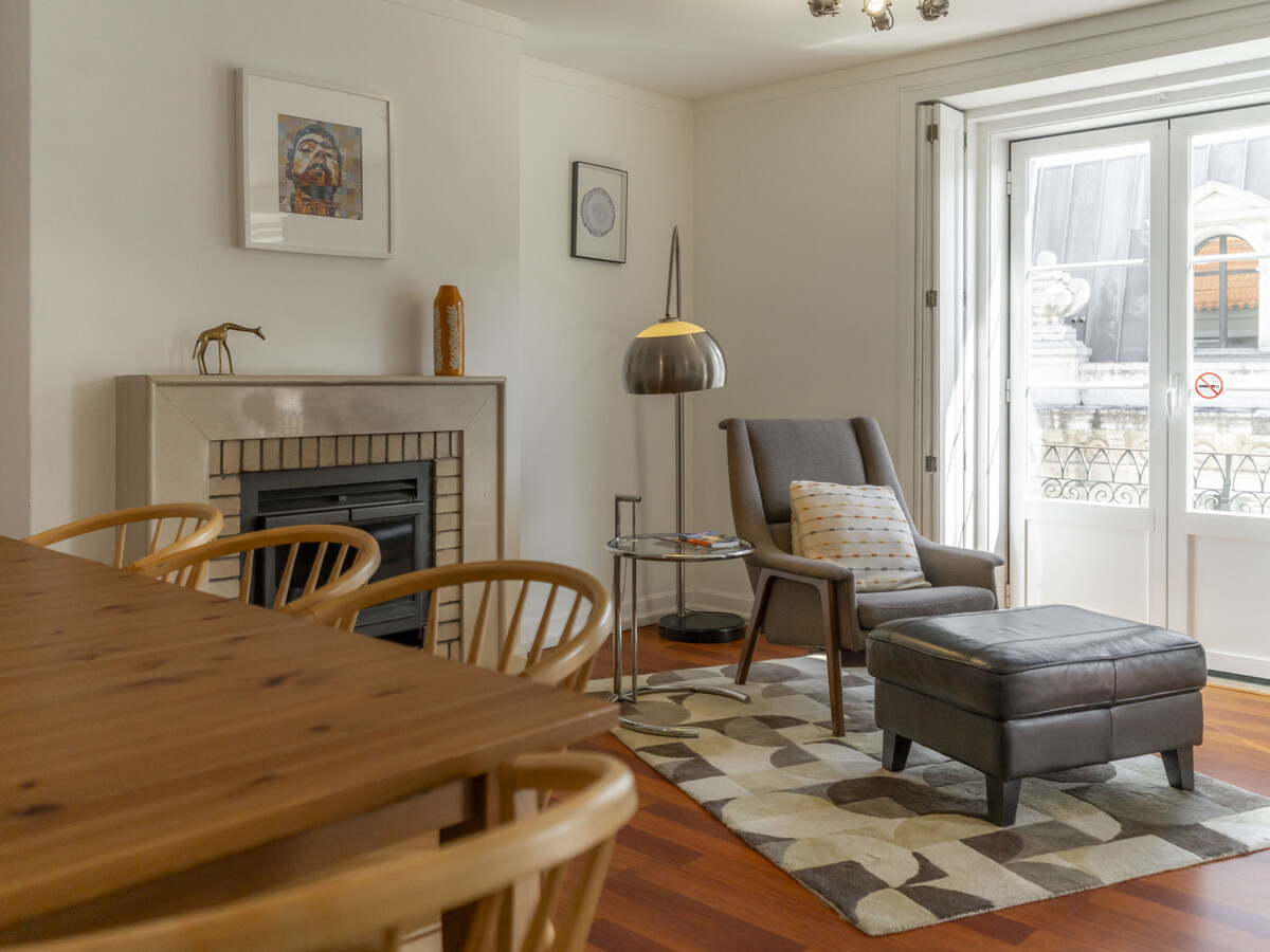 LV Premier Chiado CH2 : 3 chambres avec balcon vue toits - Photo 36