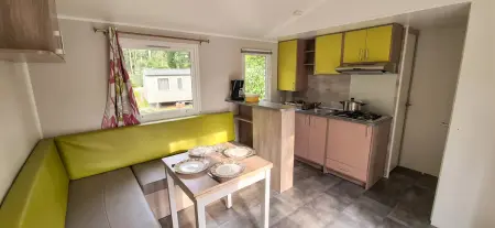 Bungalow avec terrasse sur la forêt à Saint-Chéron, 6 pers. : photo 5