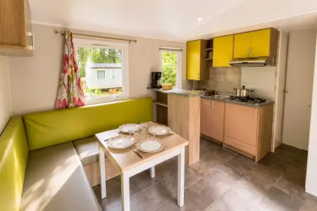 Bungalow avec terrasse sur la forêt à Saint-Chéron, 6 pers. : photo 7