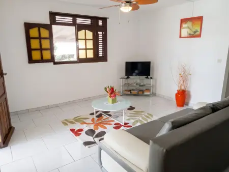 Appartement de 120 m² avec terrasse et barbecue à Saint-Esprit : photo 4