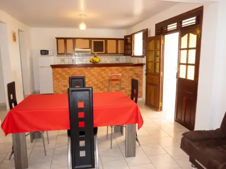 Appartement familial 95 m² avec terrasse à Saint-Esprit, Martinique : photo 6