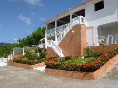 Appartement familial 95 m² avec terrasse à Saint-Esprit, Martinique : photo 8