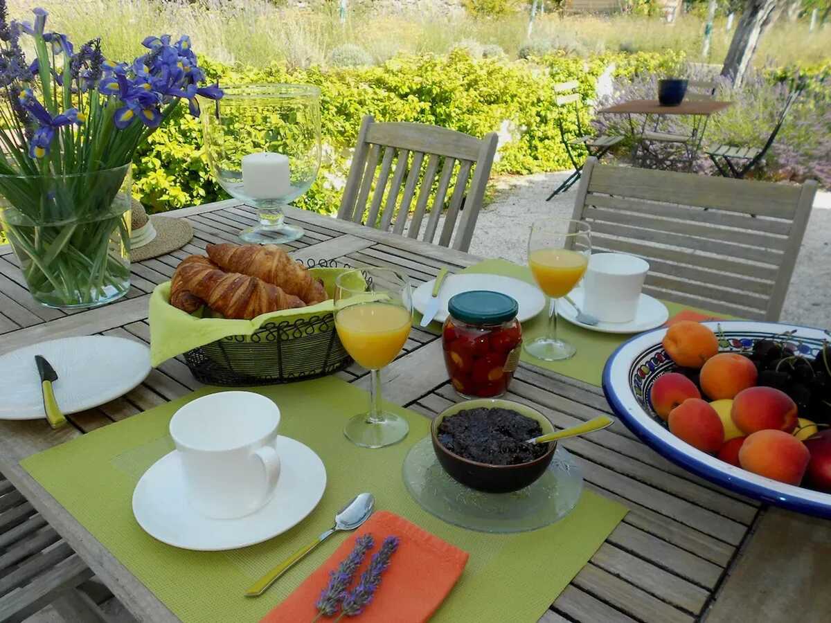 Appartement 45m² Seillans, piscine et jardin terrasse - Photo 4