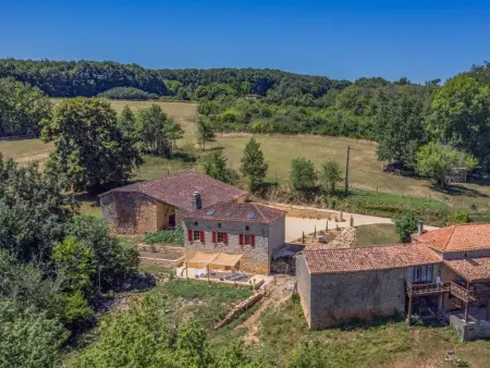 Le Mas d'Amour : maison de charme avec jacuzzi à Montcabrier : photo 2