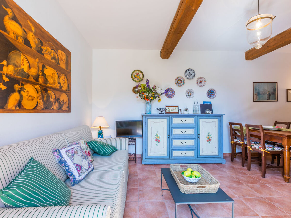 Il Castello – Appartement 2p à Montescudaio, accès piscine - Photo 8