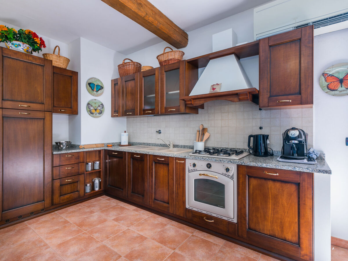 Il Castello – Appartement 2p à Montescudaio, accès piscine - Photo 10