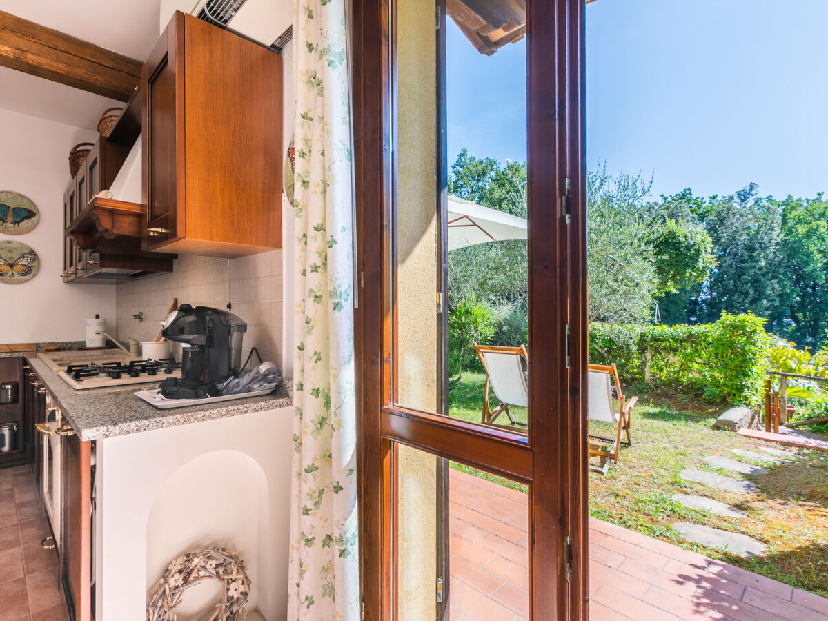 Il Castello – Appartement 2p à Montescudaio, accès piscine - Photo 11