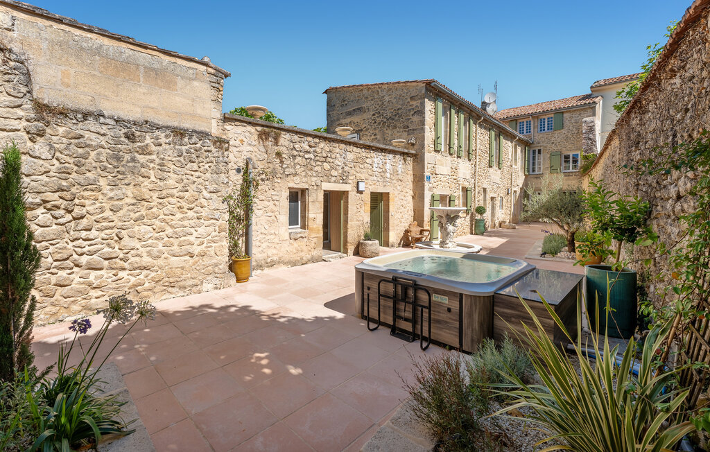 Maison 6 chambres avec piscine chauffée et sauna - Photo 2