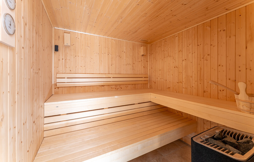 Maison 6 chambres avec piscine chauffée et sauna - Photo 8