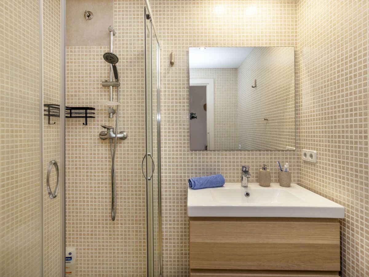 Appartement Buganvilla à Lloret de Mar, 900 m plage - Photo 13