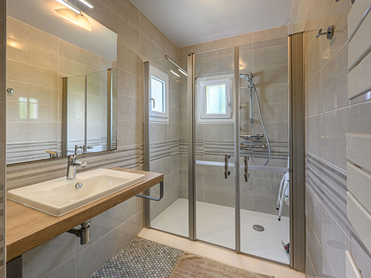 Maison L'écrin du Bono, 105 m² avec véranda et jardin - Photo 14