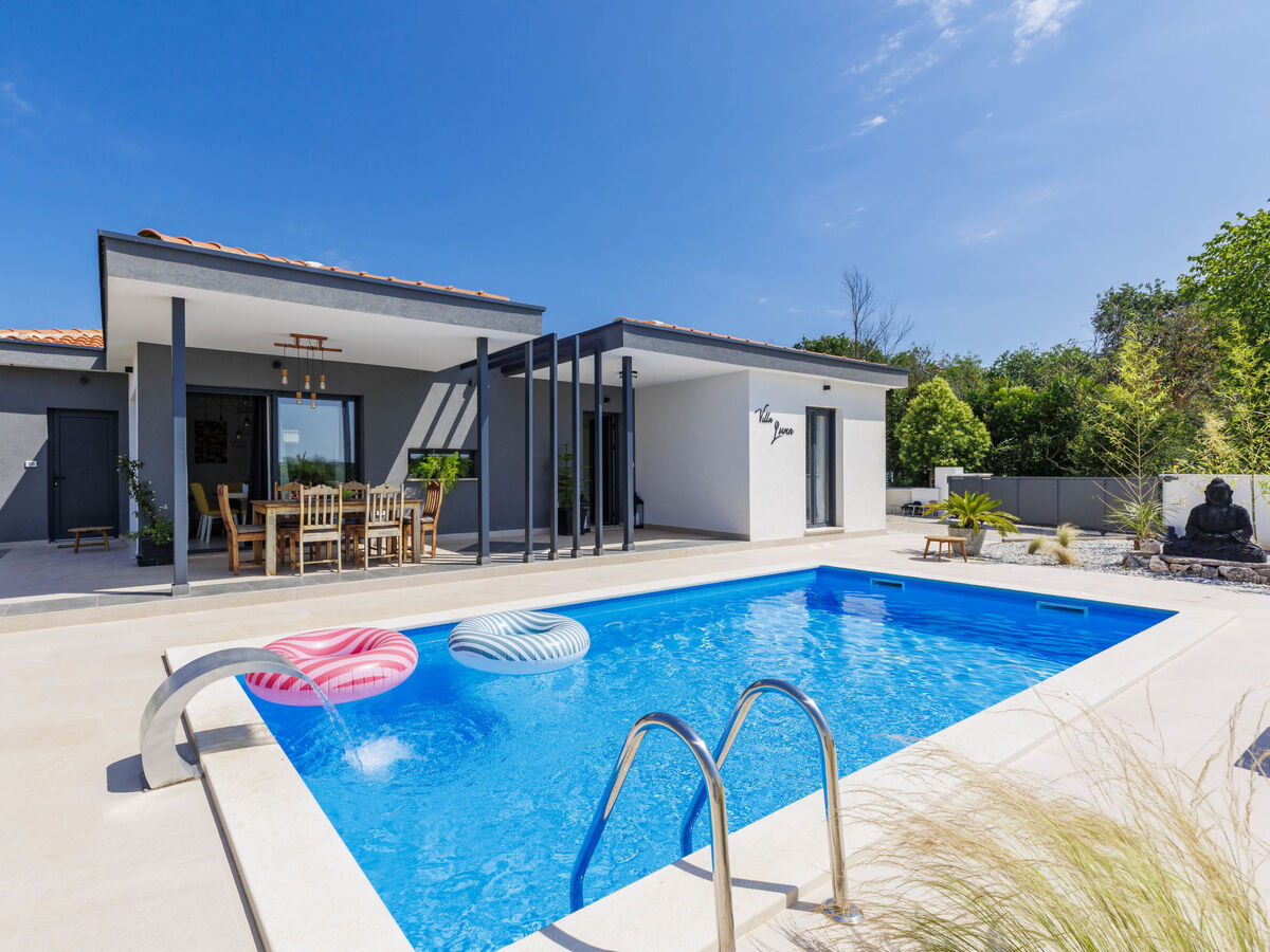 Villa Luna, maison 4 pers. avec piscine privée à Višnjan - Photo 1