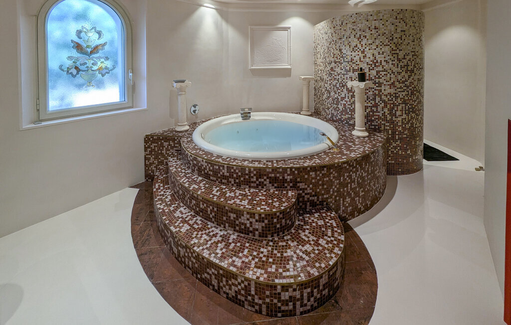 Villa des artistes à Suze la Rousse : 12 chambres, piscine - Photo 9
