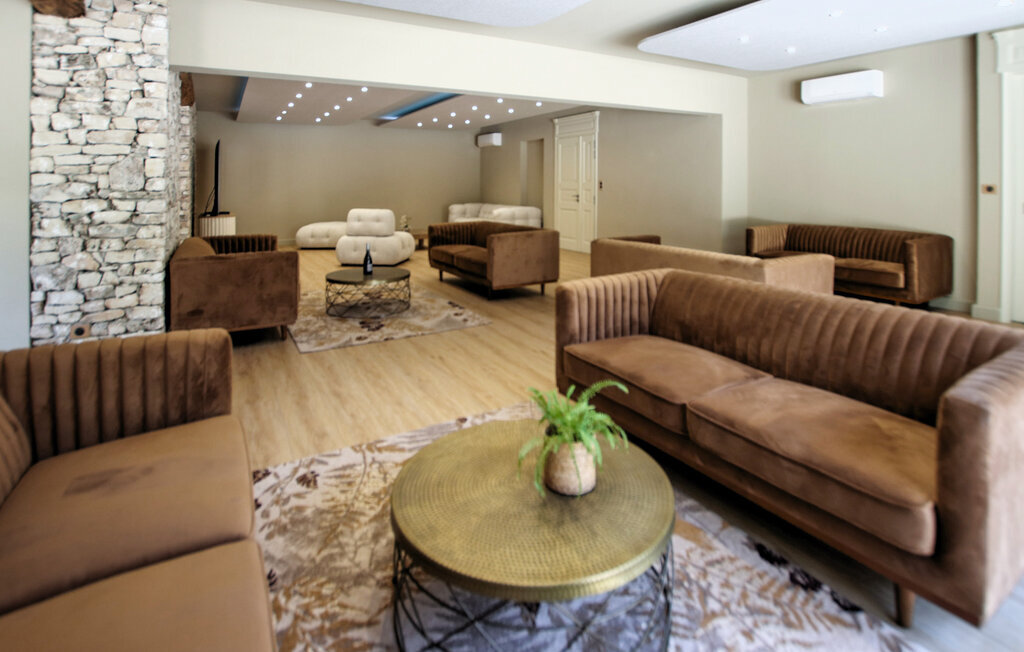 Villa des artistes à Suze la Rousse : 12 chambres, piscine - Photo 19