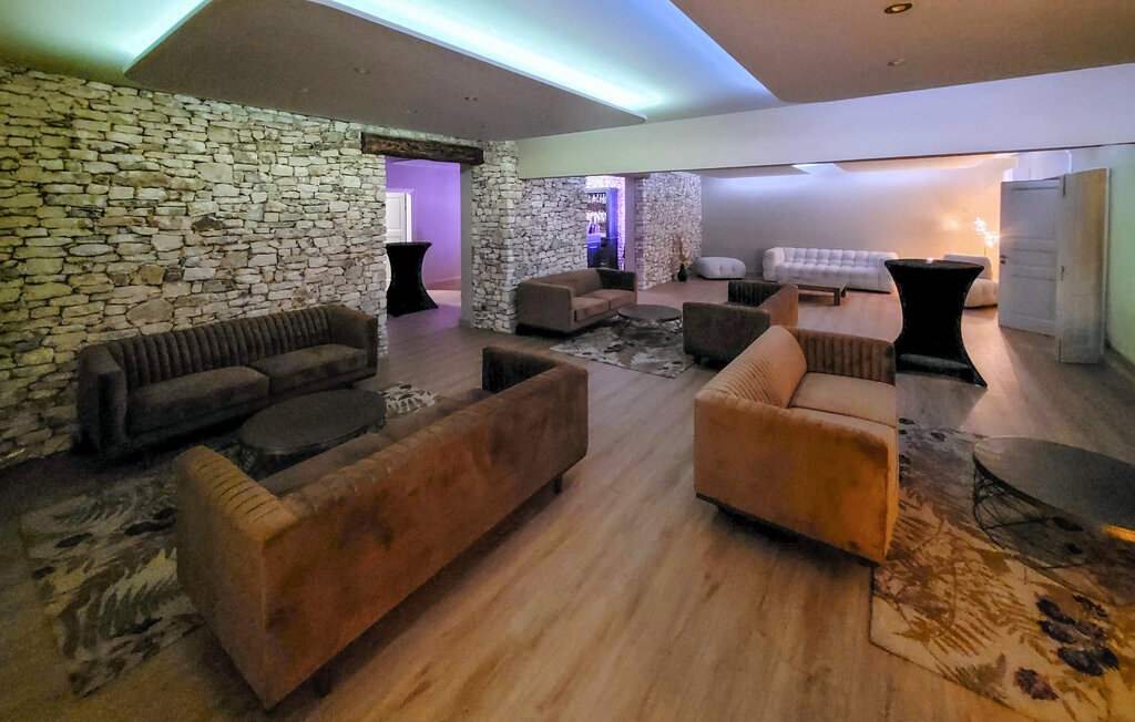 Villa des artistes à Suze la Rousse : 12 chambres, piscine - Photo 20