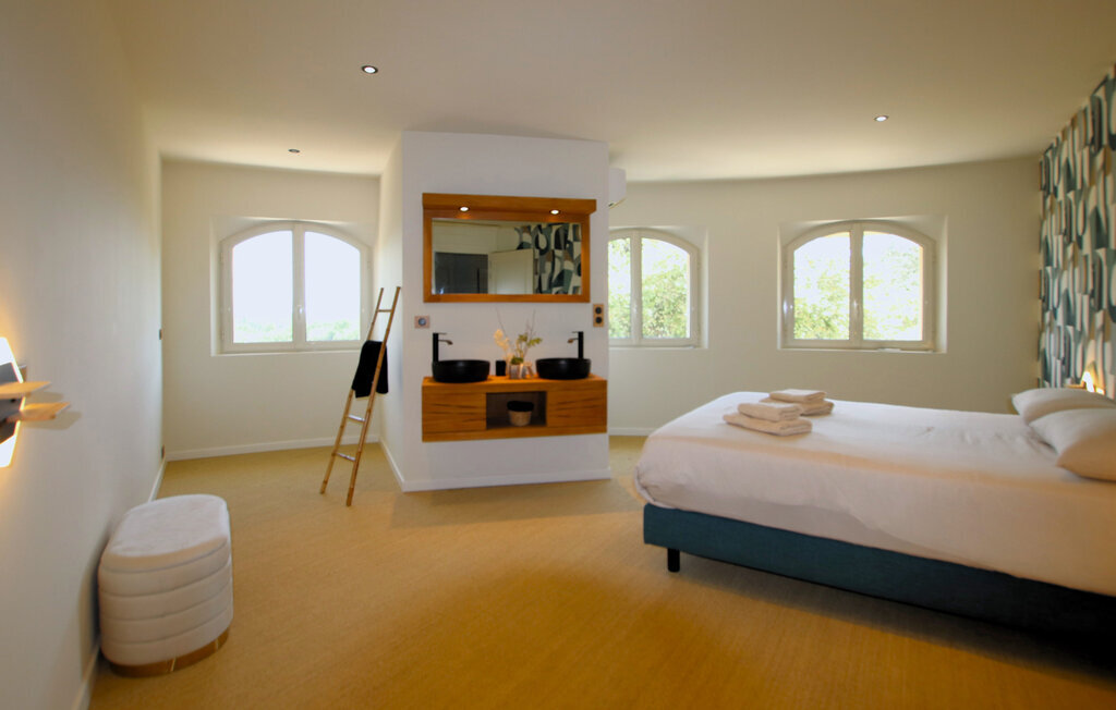 Villa des artistes à Suze la Rousse : 12 chambres, piscine - Photo 25