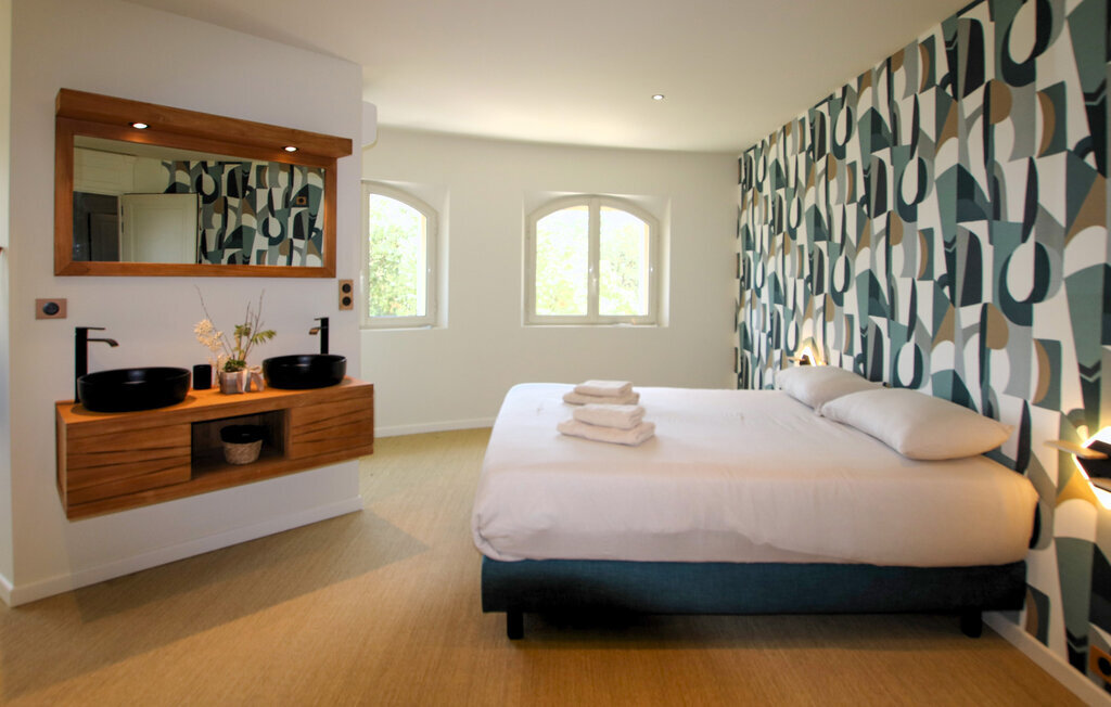 Villa des artistes à Suze la Rousse : 12 chambres, piscine - Photo 26