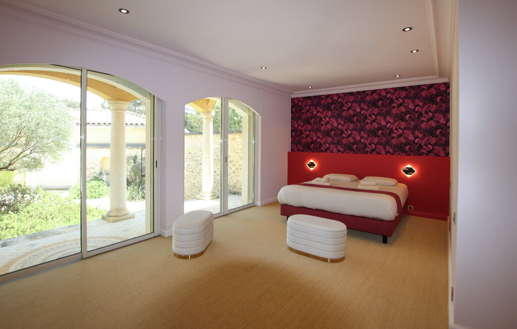 Villa des artistes à Suze la Rousse : 12 chambres, piscine - Photo 37