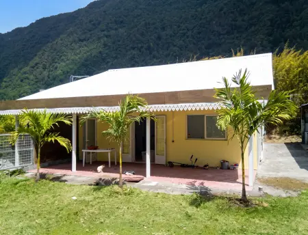 Maison familiale avec jardin et vue montagne à Saint-Joseph, RE : photo 4