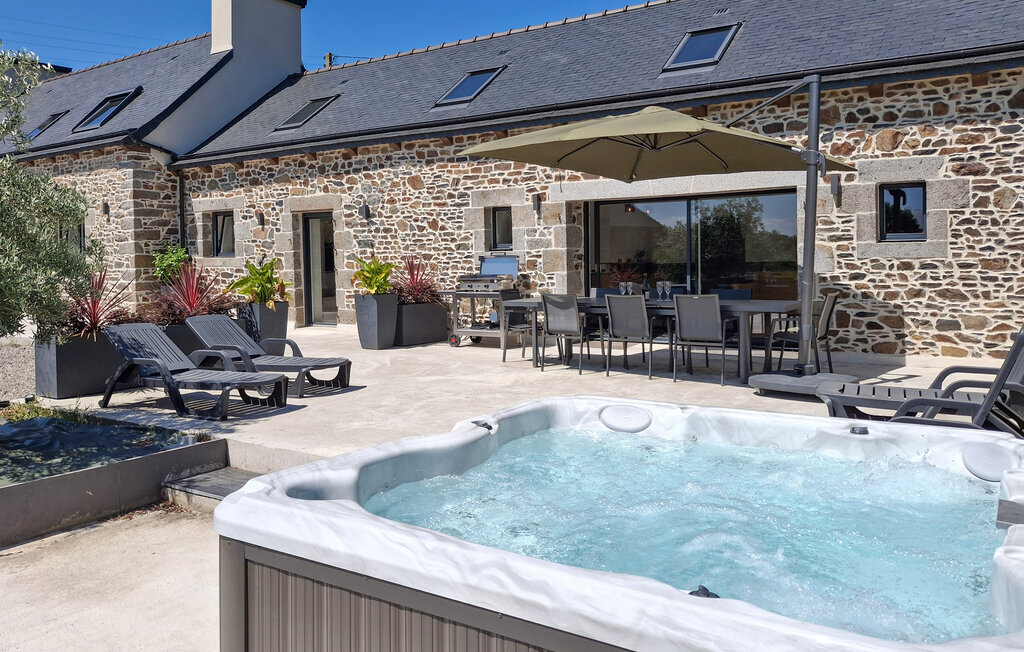 Maison 8 pers. avec jacuzzi à Pordic - Photo 1