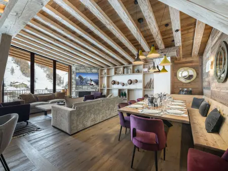 Location appartement à Val d'Isère, Penthouse chaleureux sous les toits, 4 chambres, pied des pistes