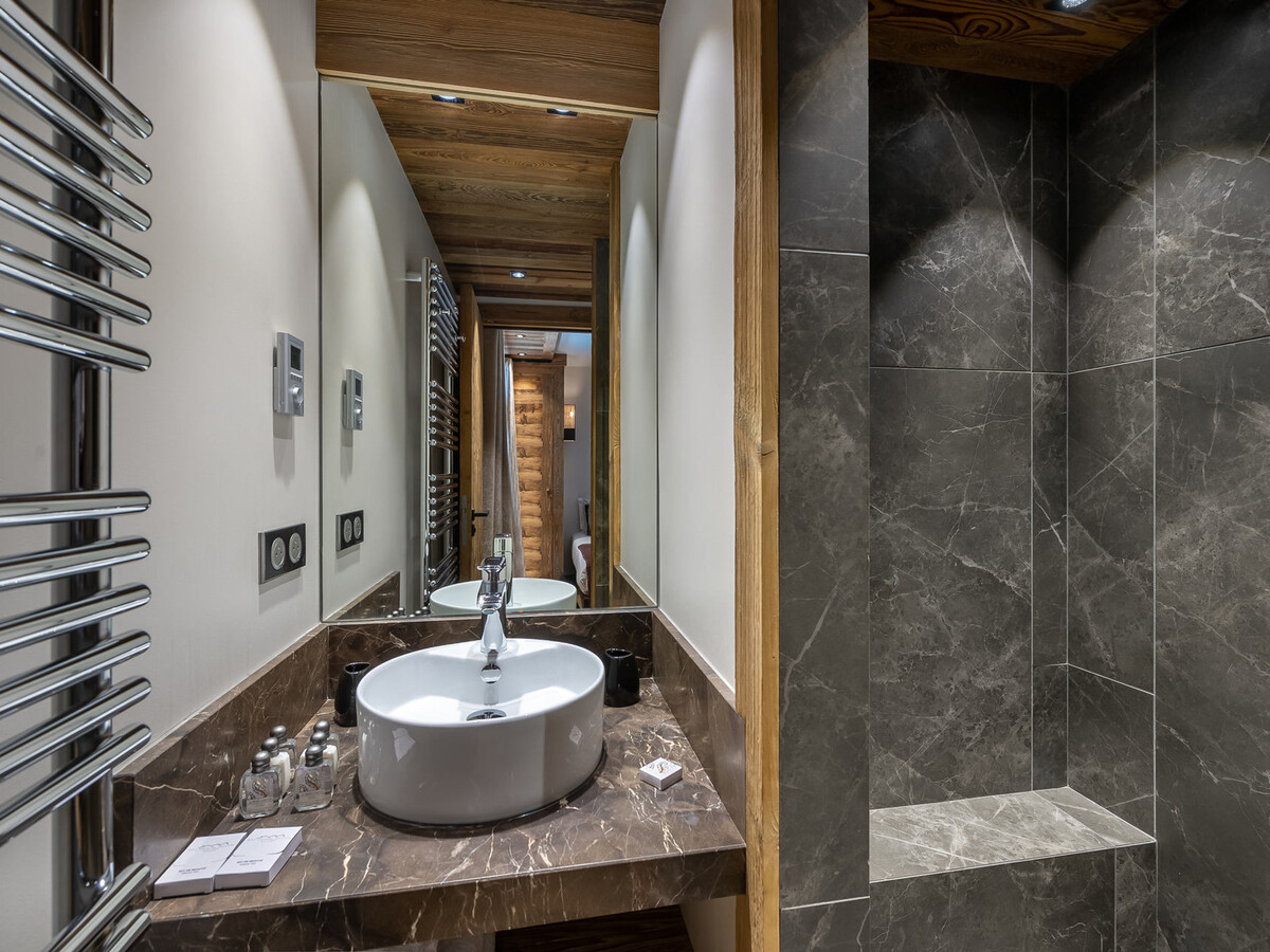 Appartement 87m² Val-d'Isère, 6 pers, accès direct aux pistes - Photo 8