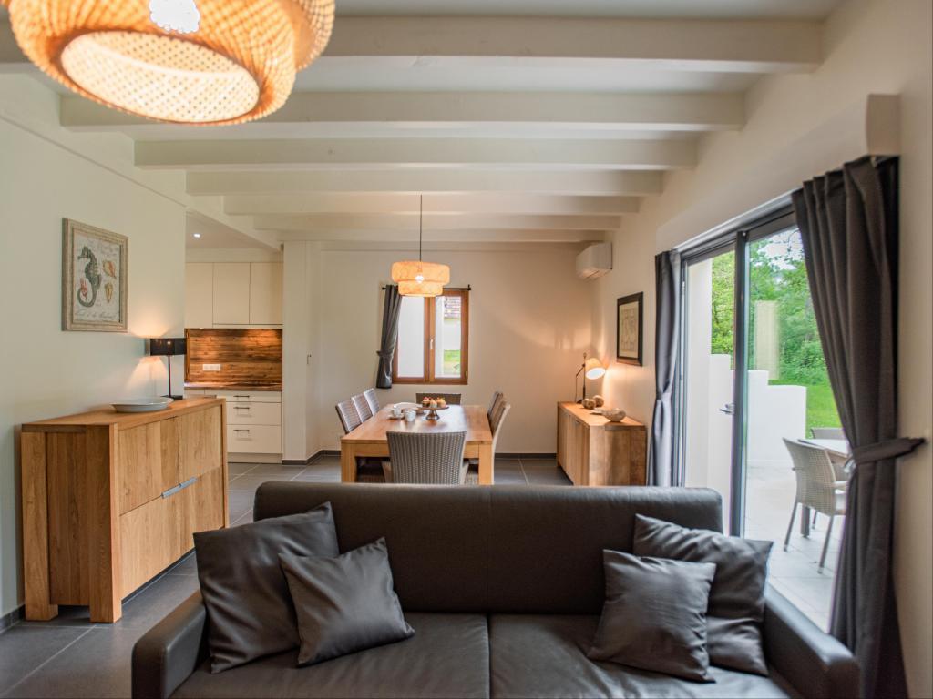 Maison Lac Bleu 11 à Lacapelle-Marival, piscine chauffée et terrasse - Photo 5