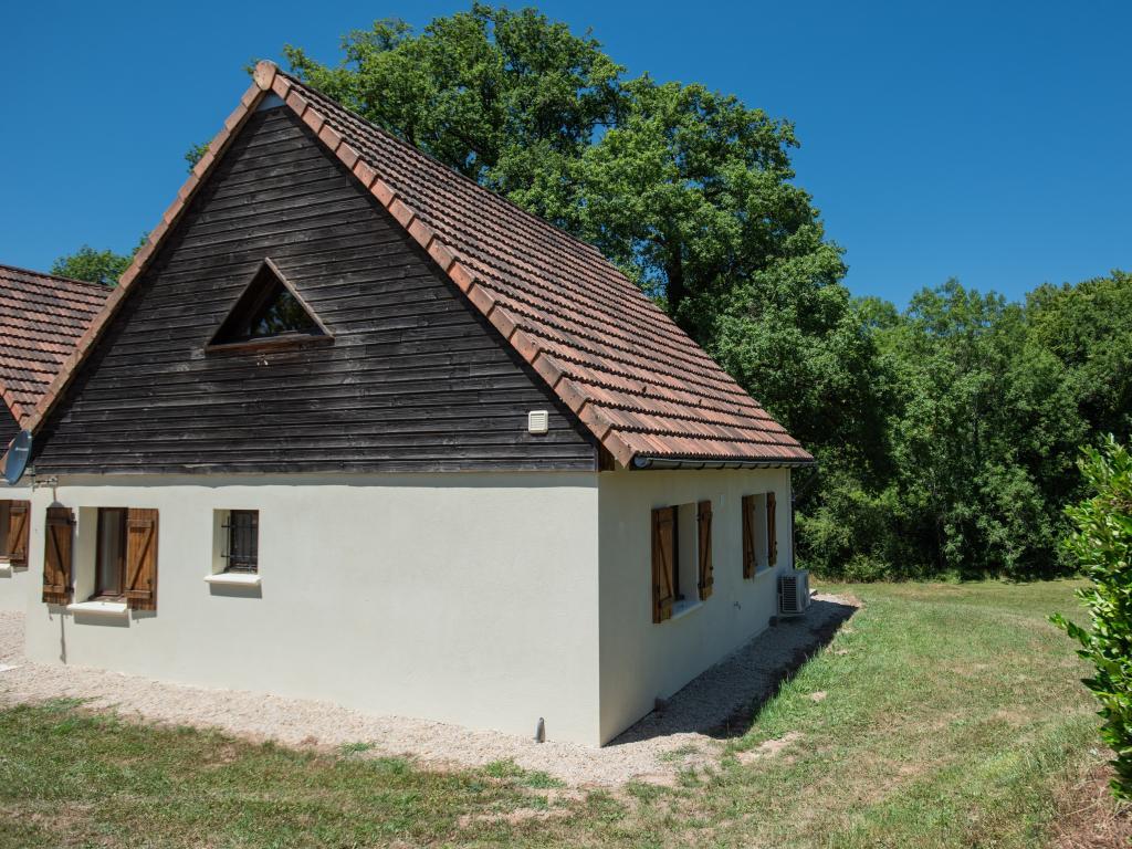 Maison Lac Bleu 11 à Lacapelle-Marival, piscine chauffée et terrasse - Photo 34